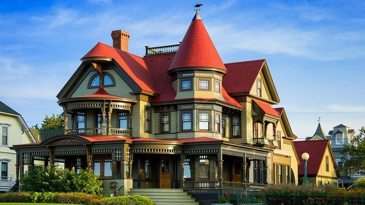 Queen Anne Style