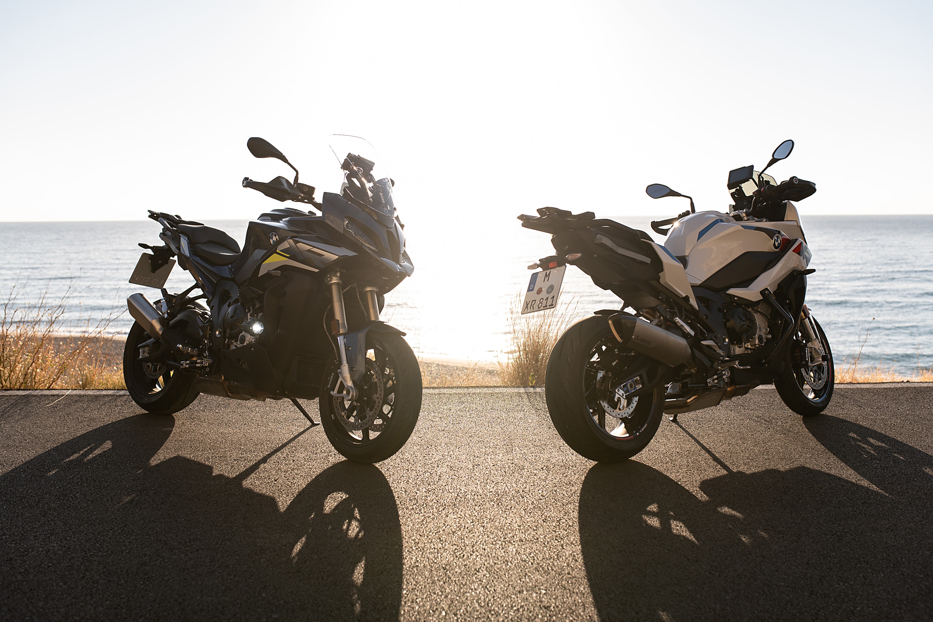 M1000XR VS S1000XR: which sports trail to choose in 2024? | BMW comparison