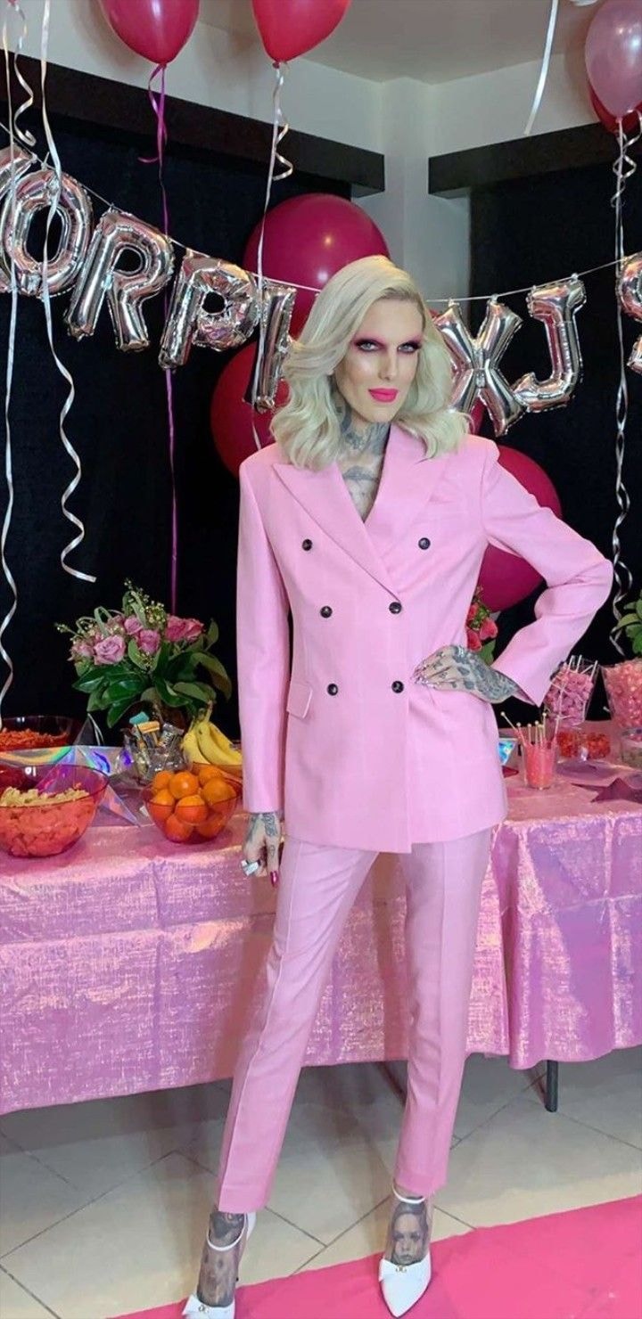 Jeffree Star cancelled