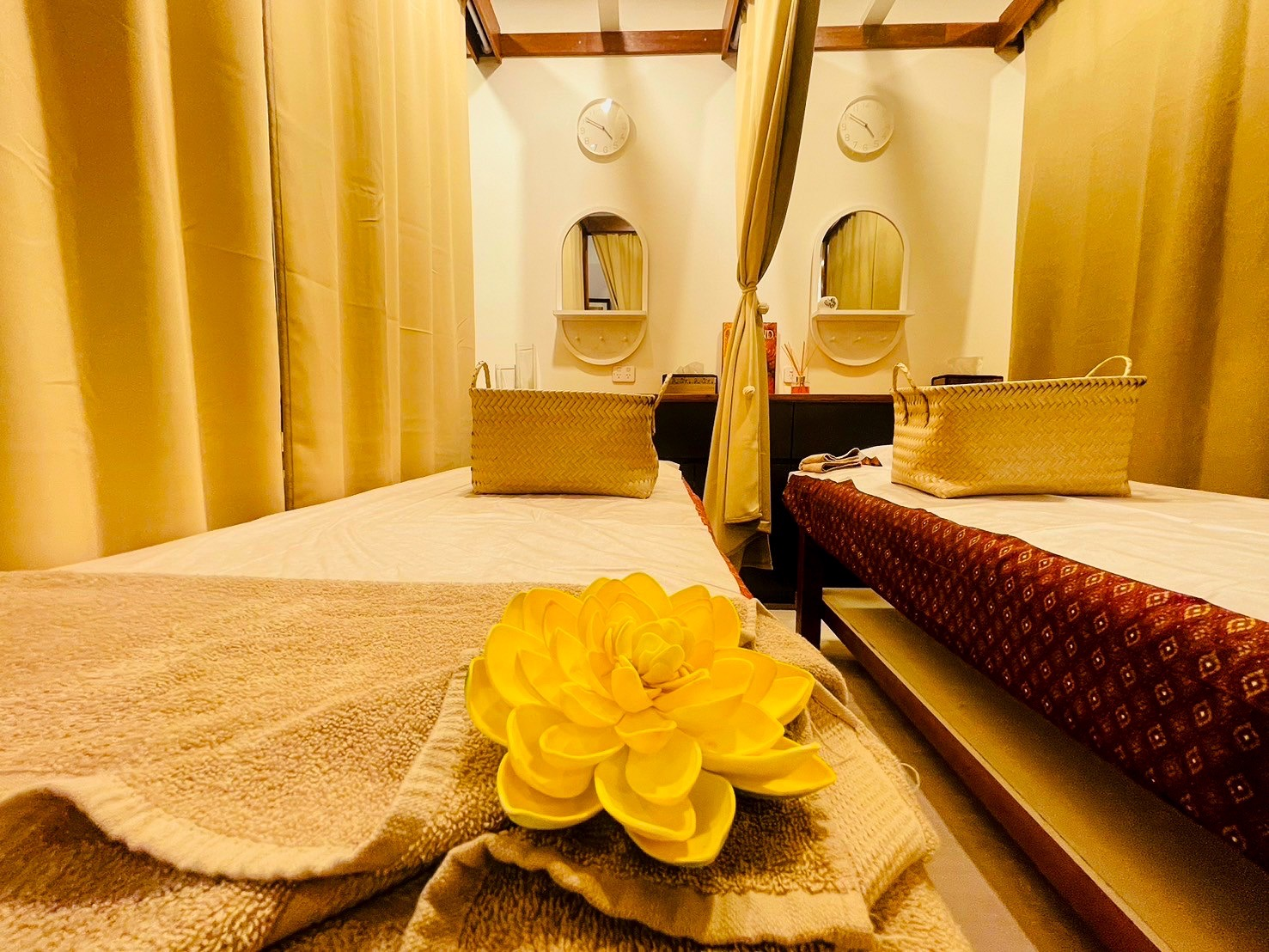 To book your appointment, call us at 0412289798