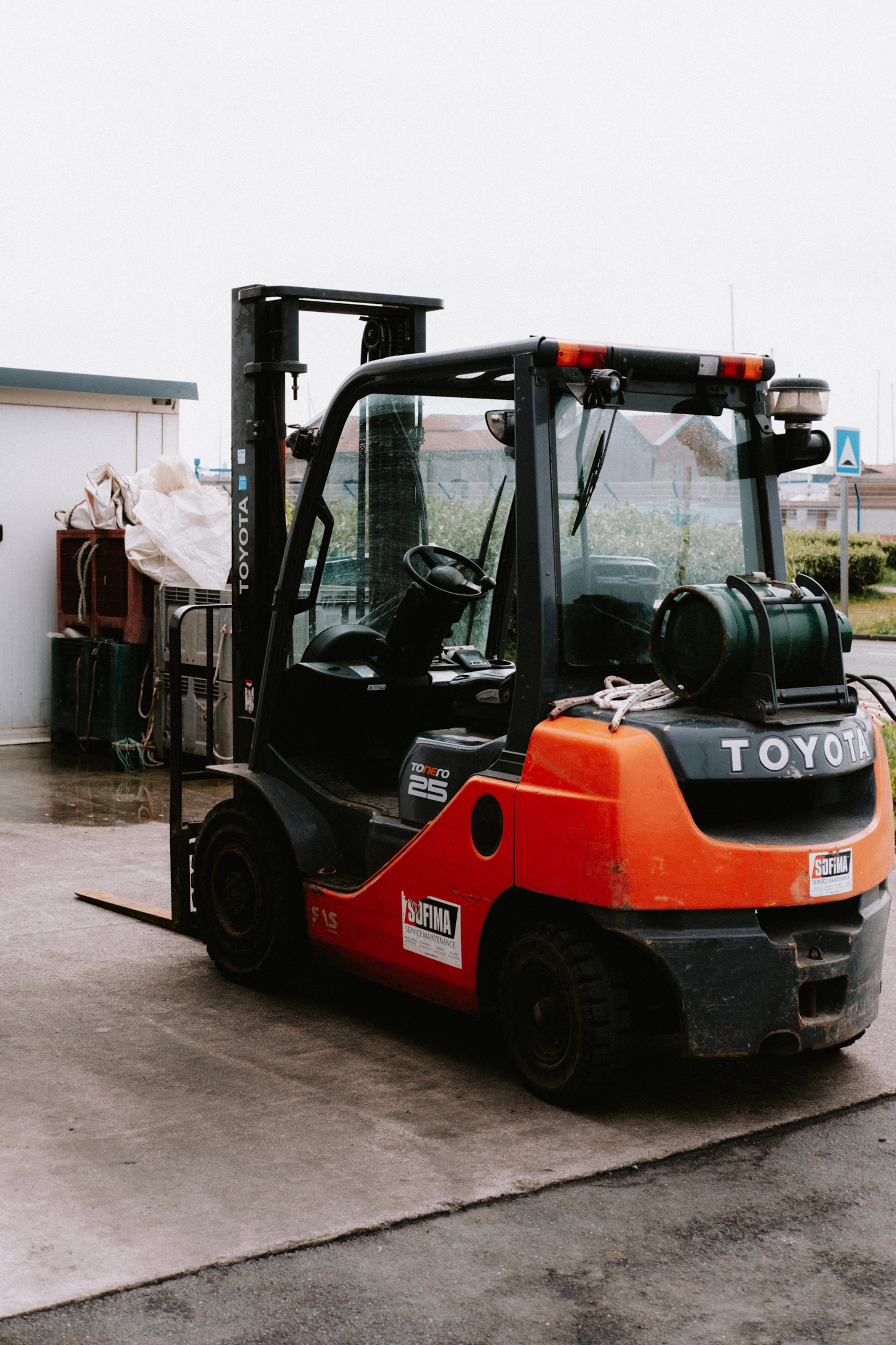 Upright Forklift Repair, Spare and Parts 