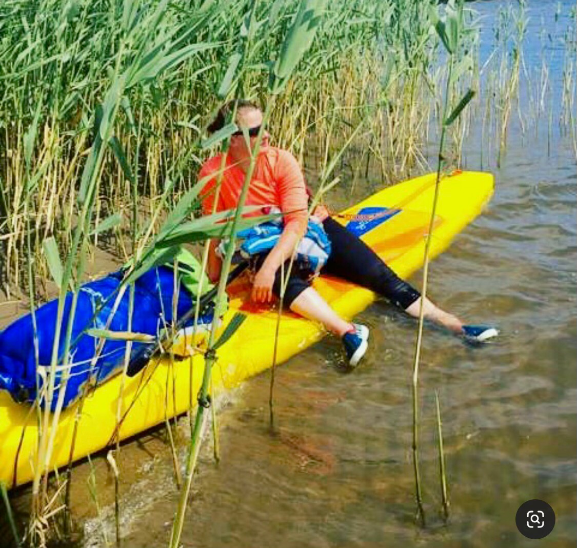 inflatable paddle board