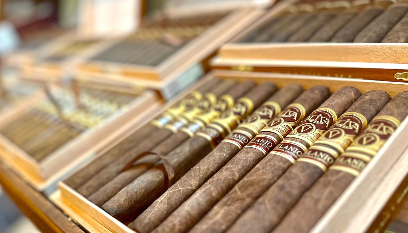A selection of Oliva Serie V Melanio cigars, showcasing the best oliva cigars you should be smoking right now.