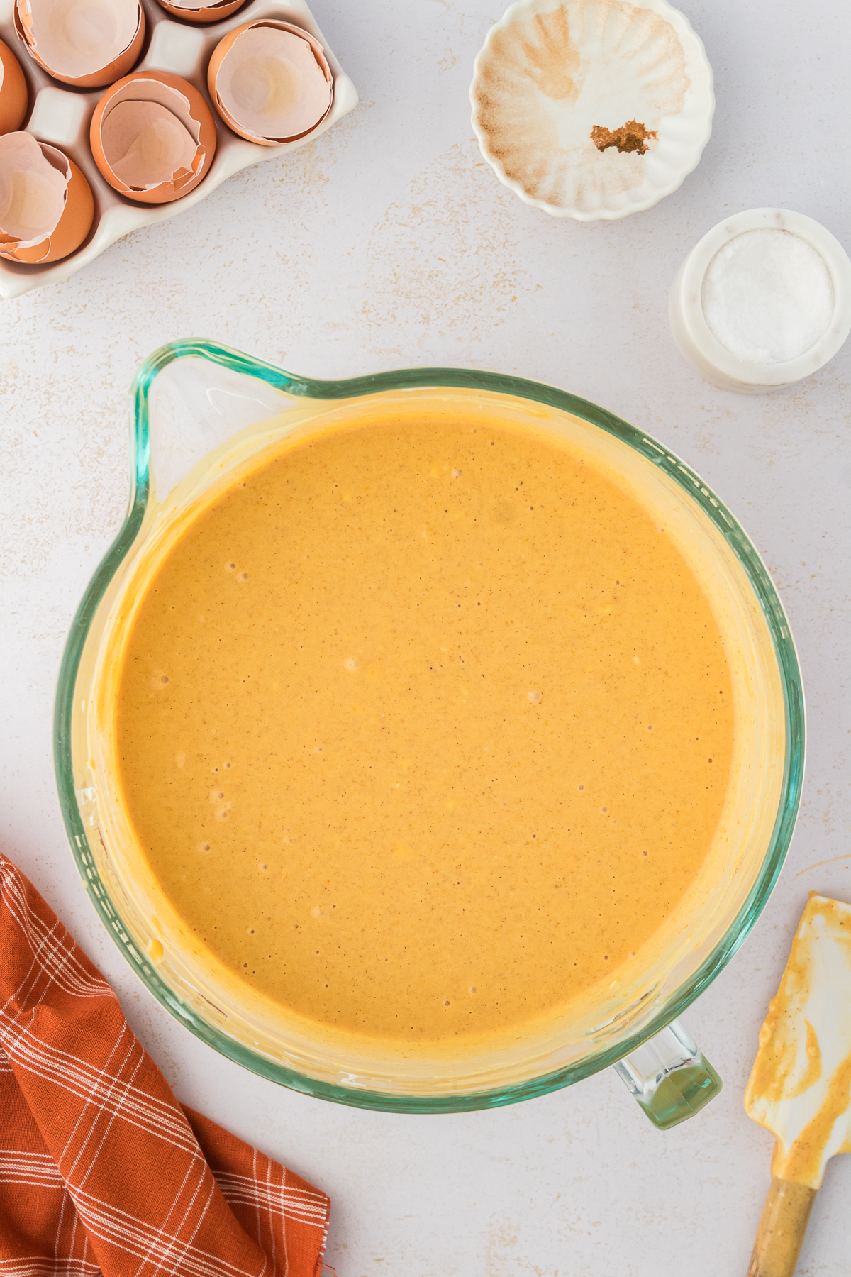 pumpkin cheesecake filling in a large bowl
