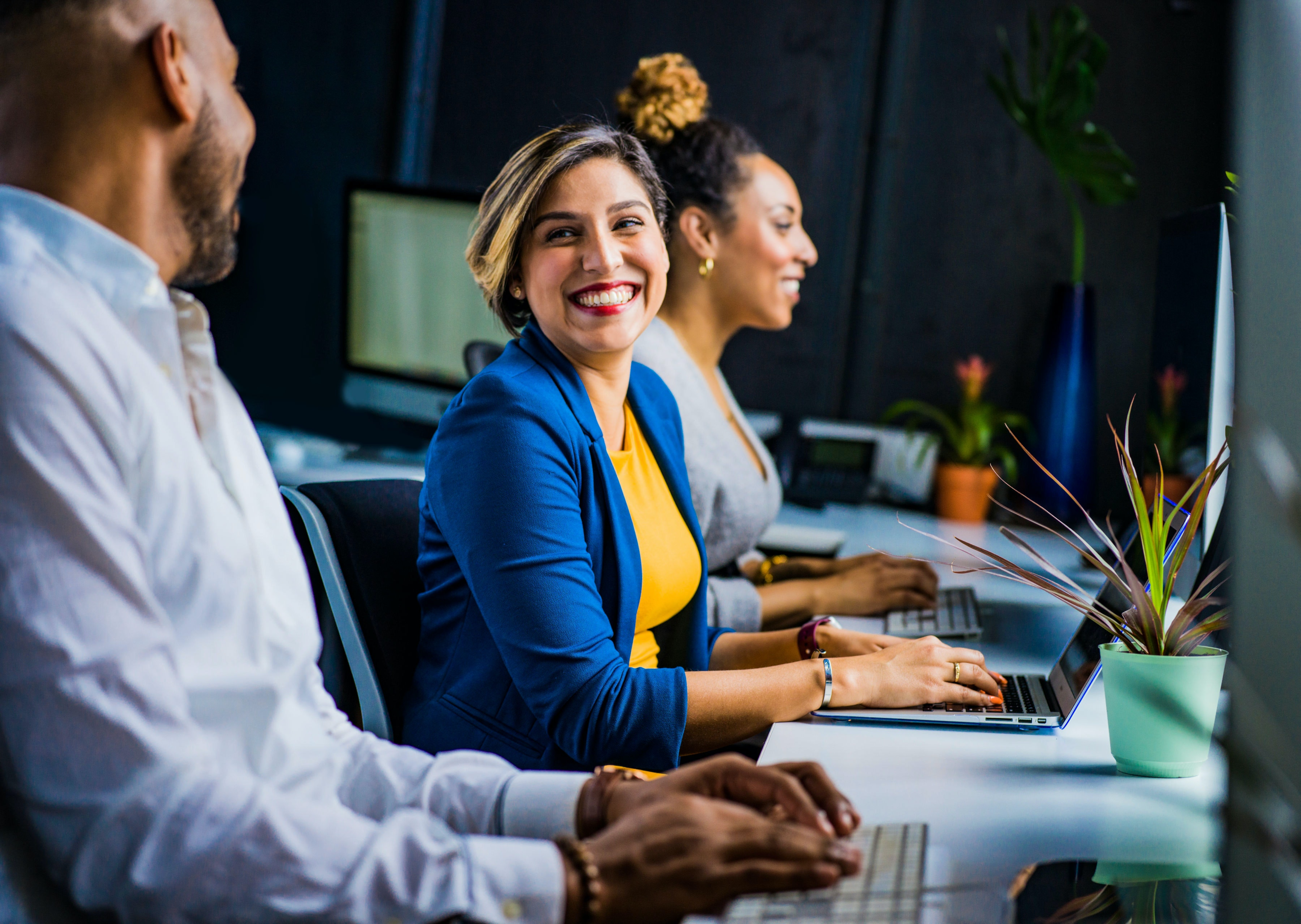 benefits outsourcing software development