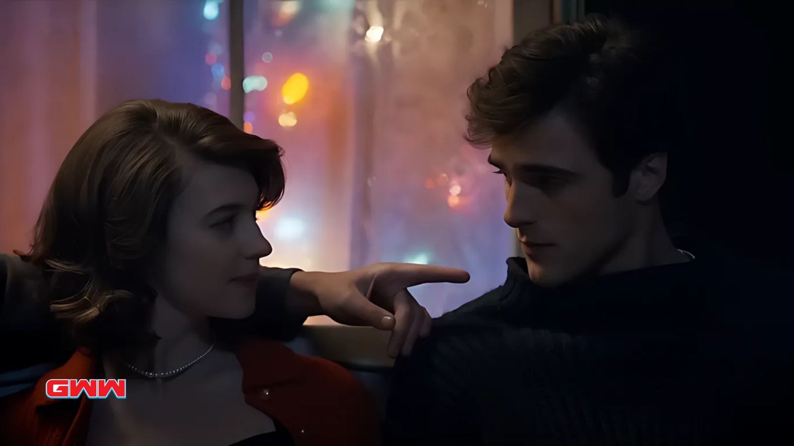 Daisy Edgar-Jones as Muriel and Jacob Elordi as Julius in On Swift Horses