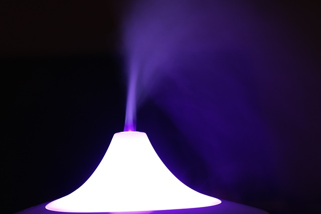 An image of blue steam emitted from a humidifier. 