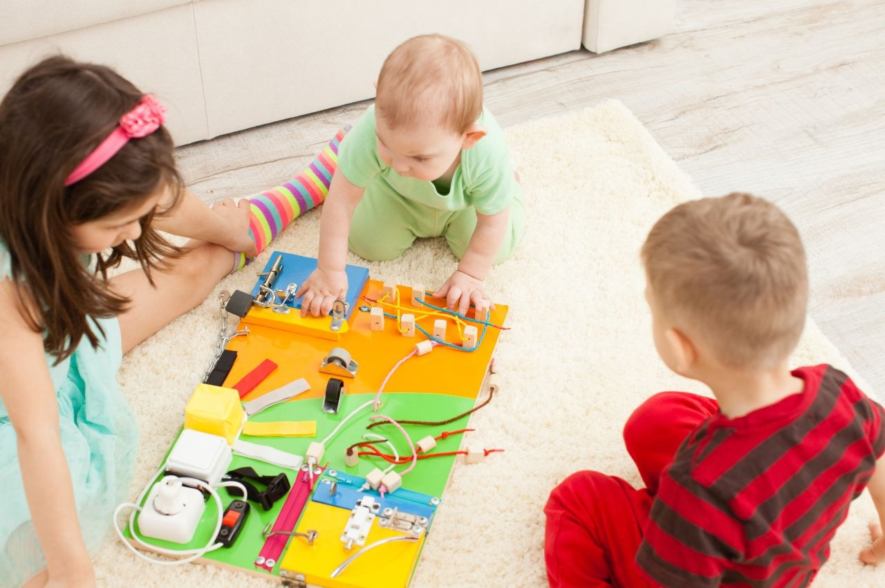 montessori parenting, child's development
