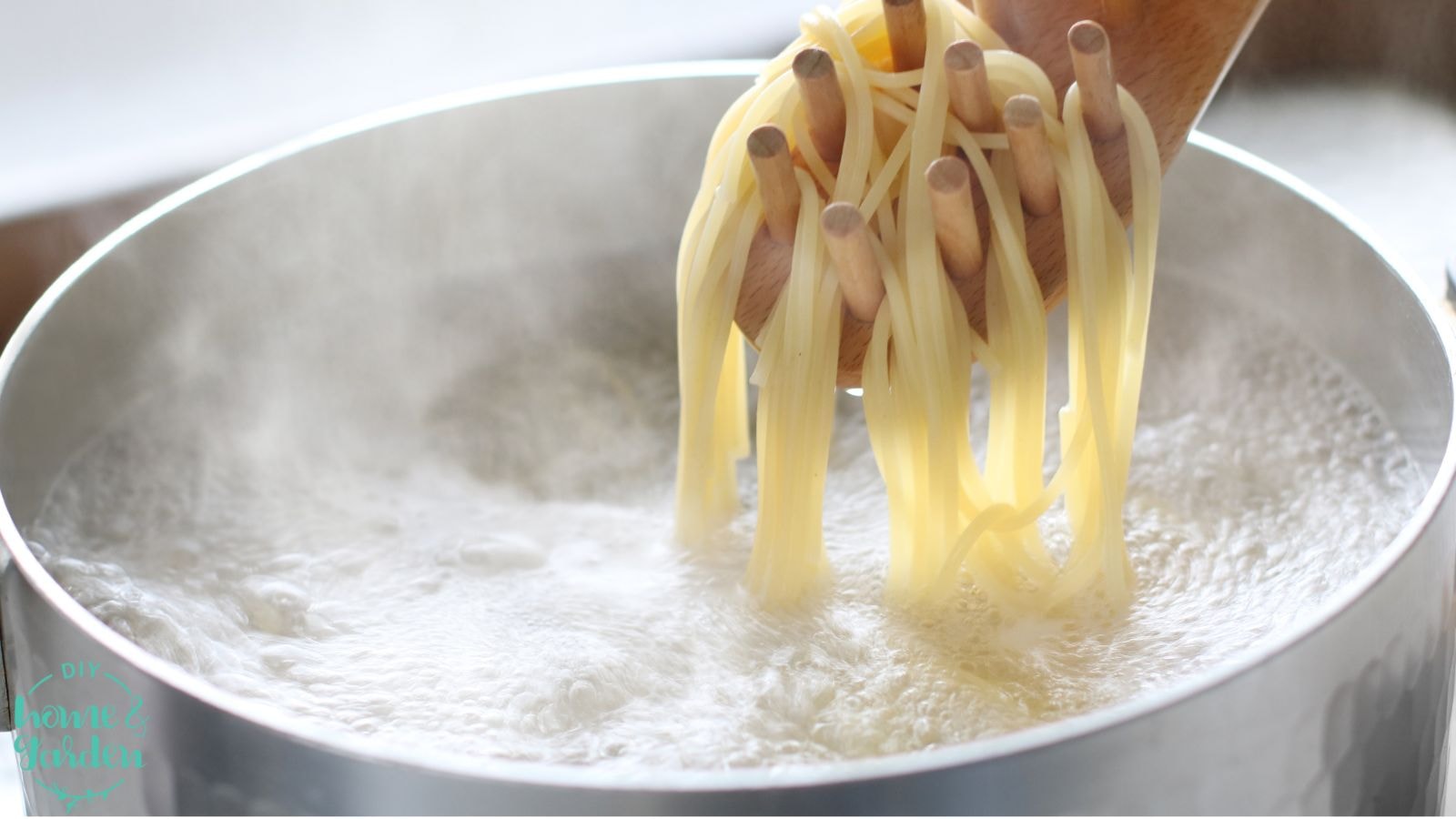 spaghetti cooking in hot water