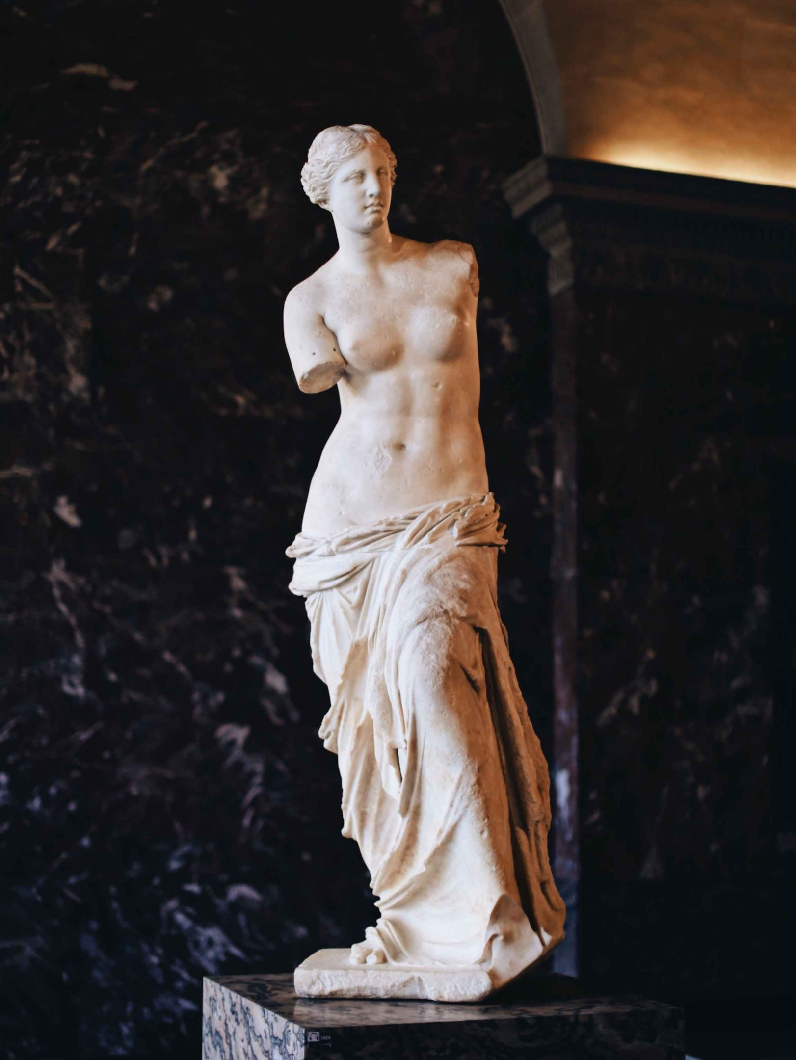 Venus de Milo (c. 130 BCE) by Alexandros of Antioch | Photo from Unsplash