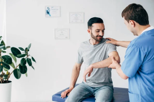 How often should i see a chiropractor after an accident