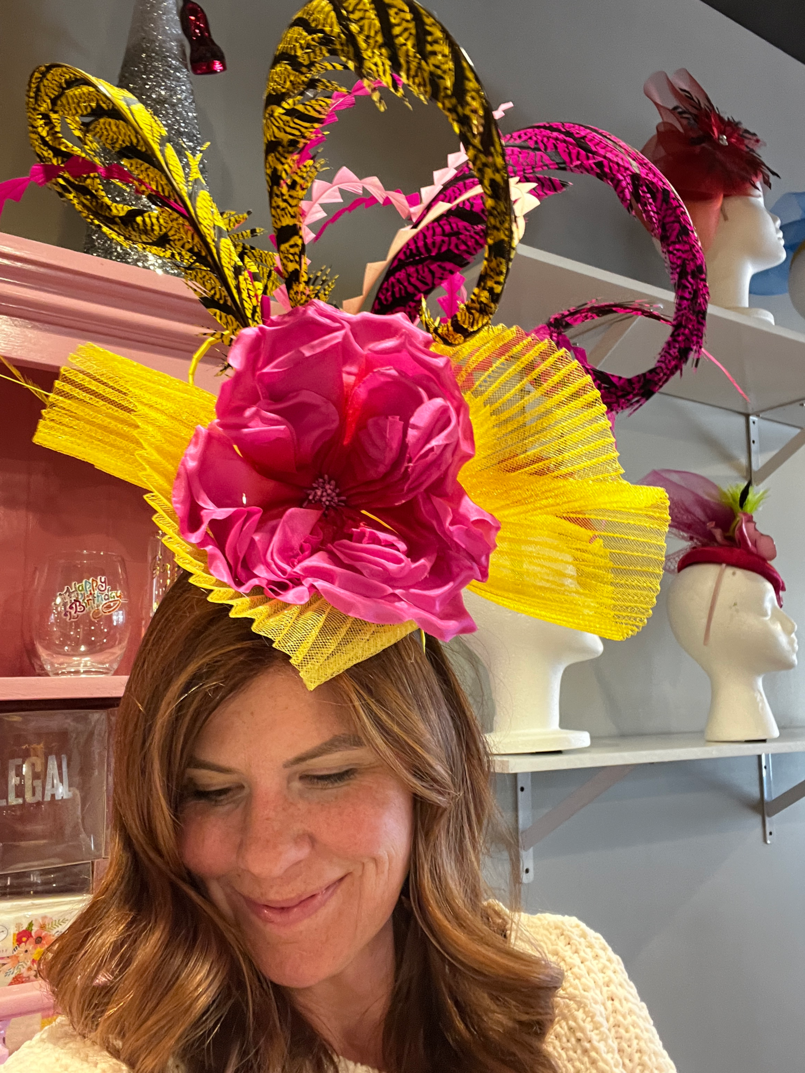 Kentucky Derby hats - this one would be perfect for Derby Day- so fun with the yellow color