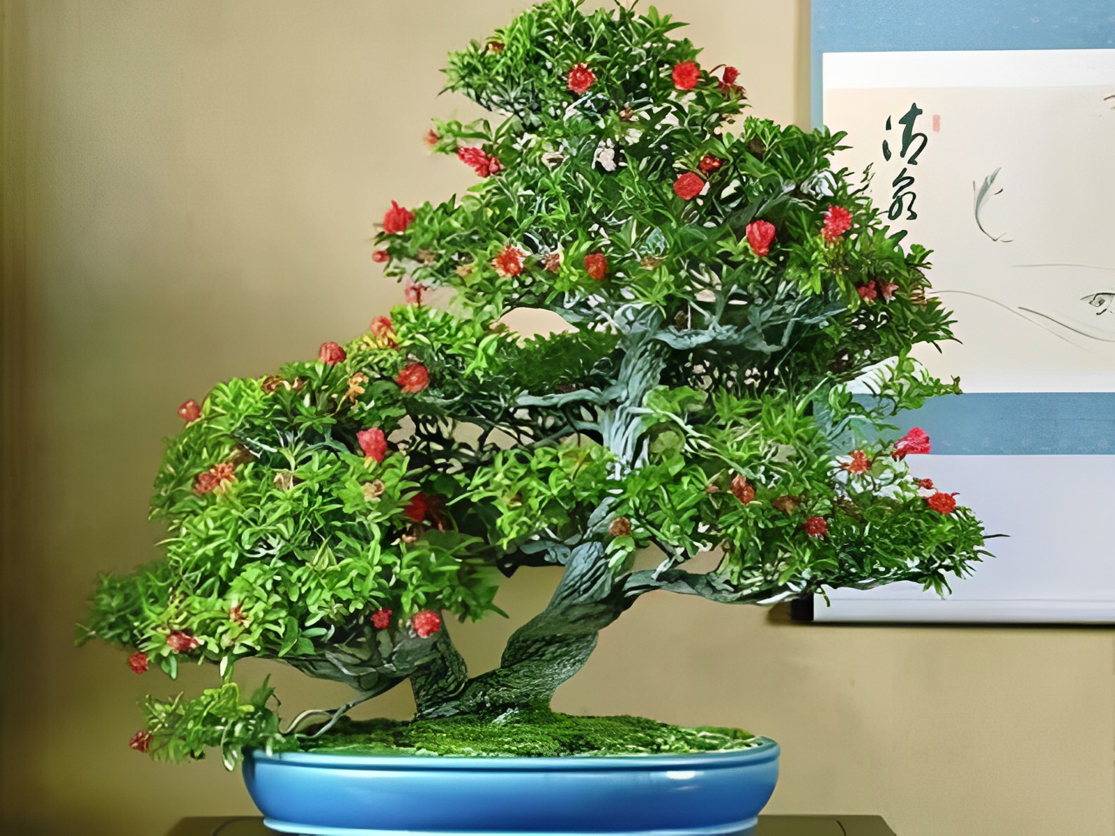 For this fruit-bearing bonsai tree, it's essential to use a soil mixture that is both rich in nutrients and slightly acidic.