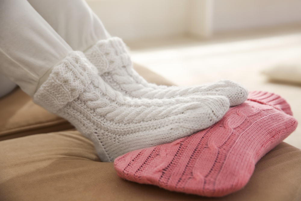 diabetes affects foot temperature - keep warm