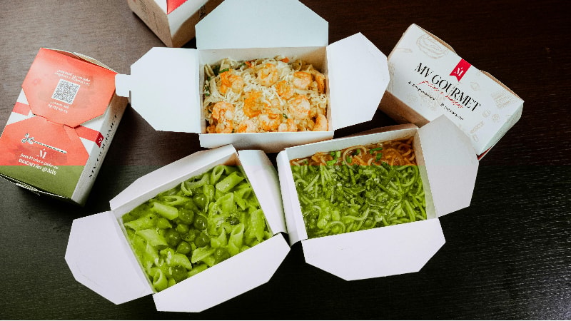 Branded takeaway boxes
