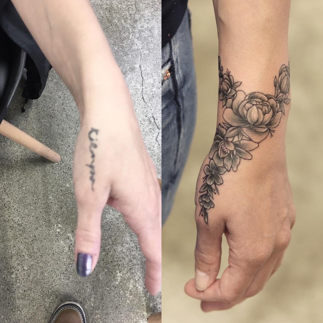 Cover- up Tattoo auf dem Finger und der Hand