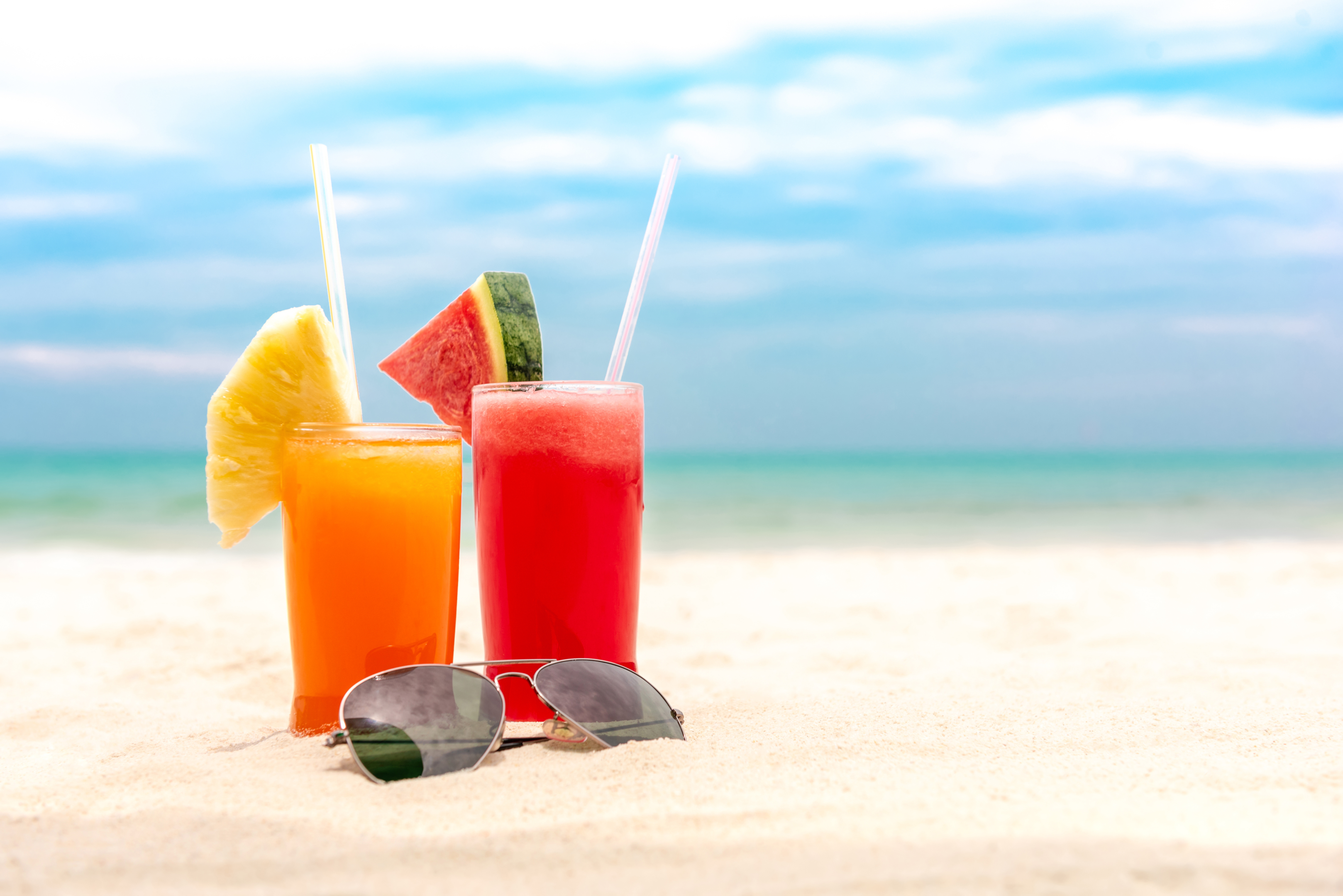 Enjoy your summer with some of the finest cannabis drinks that we have to offer.