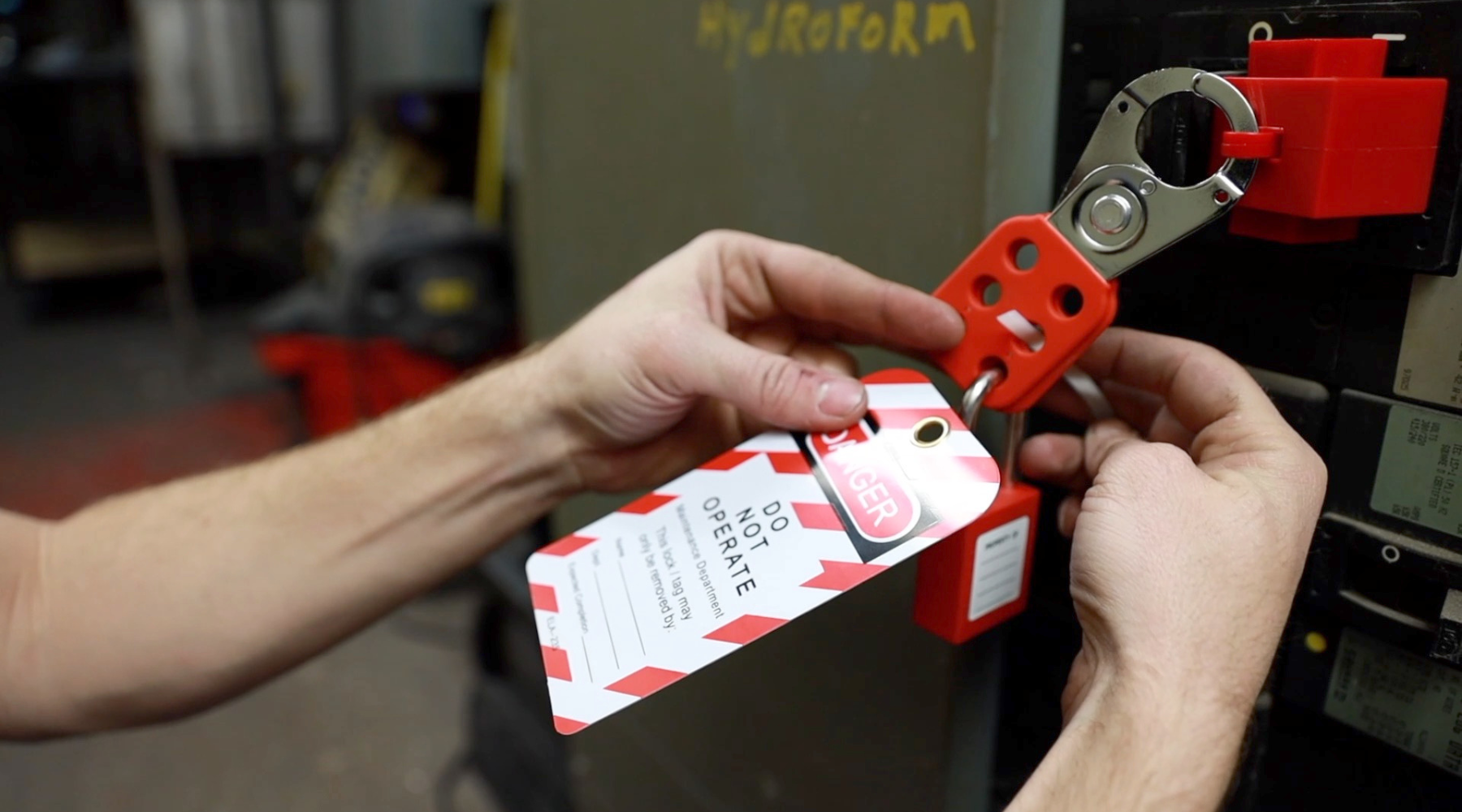 Selecting the Proper LOTO Devices for Manufacturing Facilities | TRADESAFE