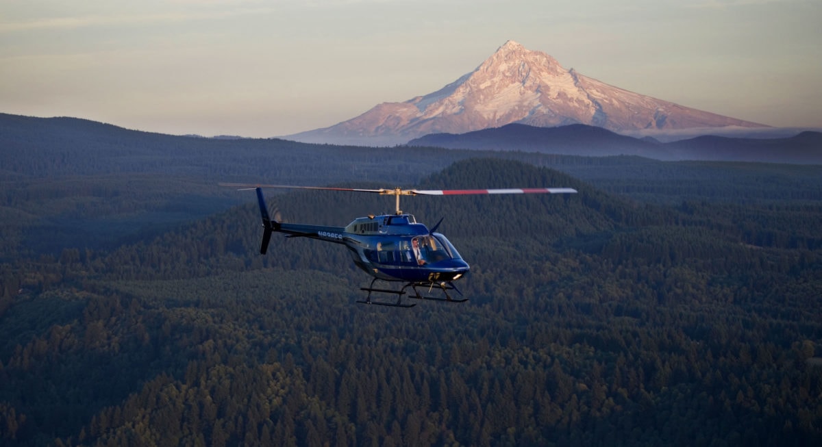 date ideas: Helicopter Tour with Oregon Helicopters  