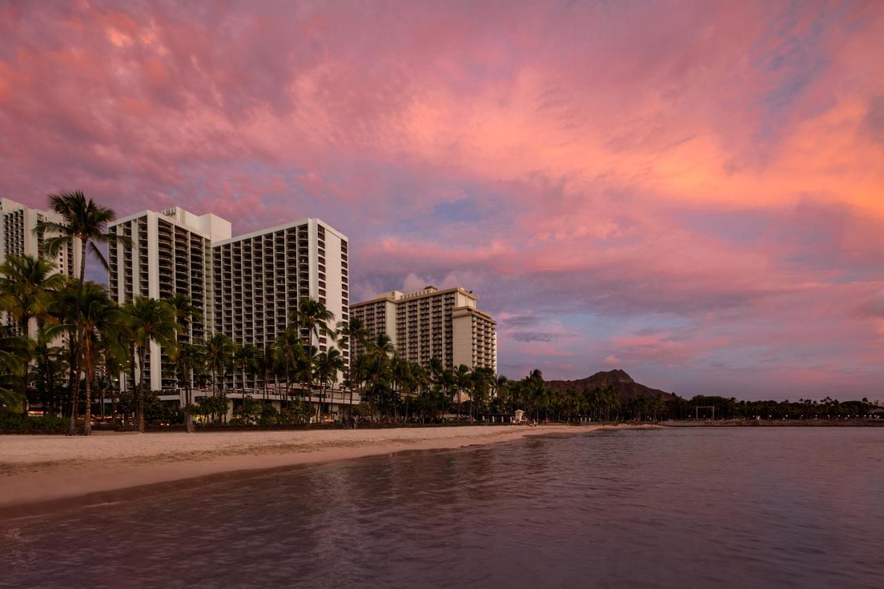most romantic hotels hawaii