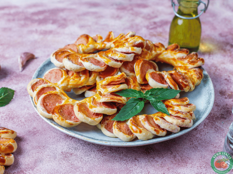przekąska z pizzowego ciasta
