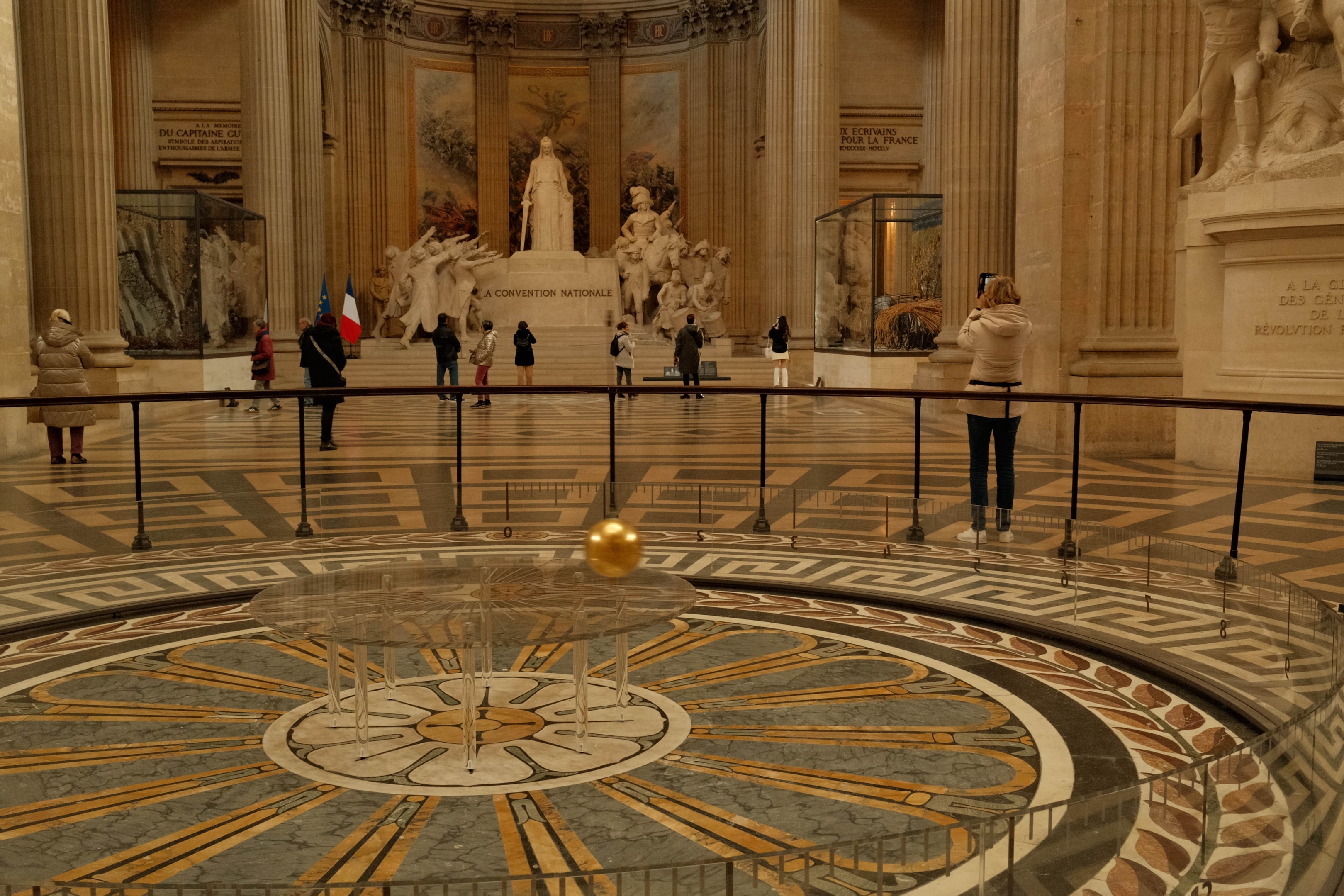 Pendel von Foucault im Panthéon
