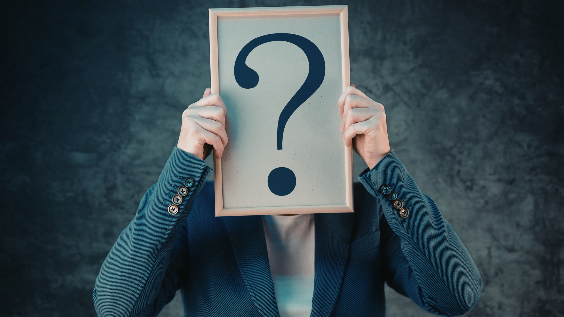 Osäker spelare håller upp frågetecken – tveksamhet kring bonus buy slots, RTP och om det är värt risken