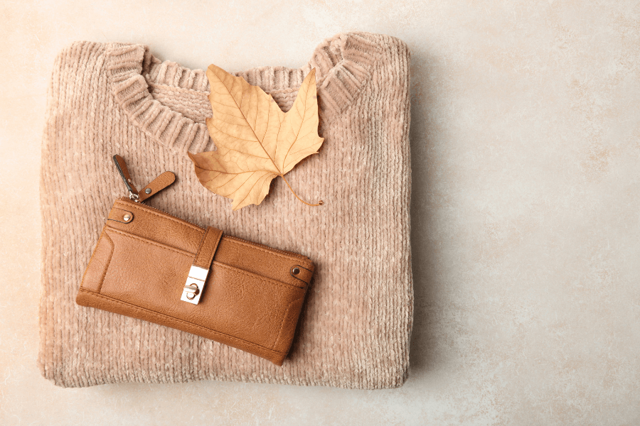 brązowy sweter