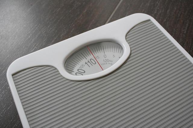 Weight scale on the ground
