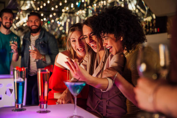 Why Ask Mobile Bar Hire Services About The Sizes of Their Bars? -