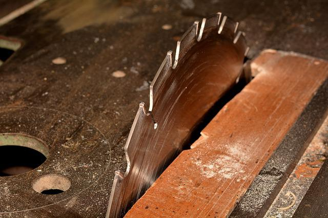 table saw blade for cutting wood