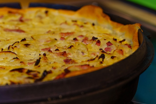 onioncake, dutch oven, quiche