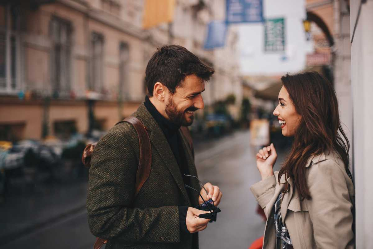 27 Telltale Signs A Married Man Is Sexually Attracted To You