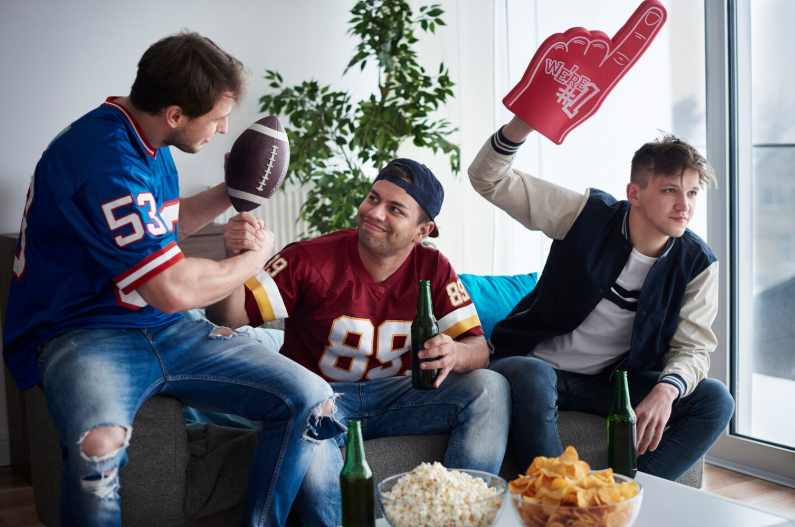 Tailgating & Game-Day Extras