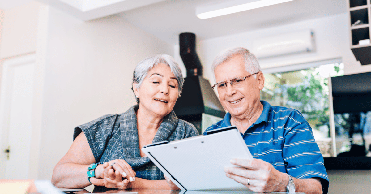 A couple updating their retirement strategy with longevity insurance 