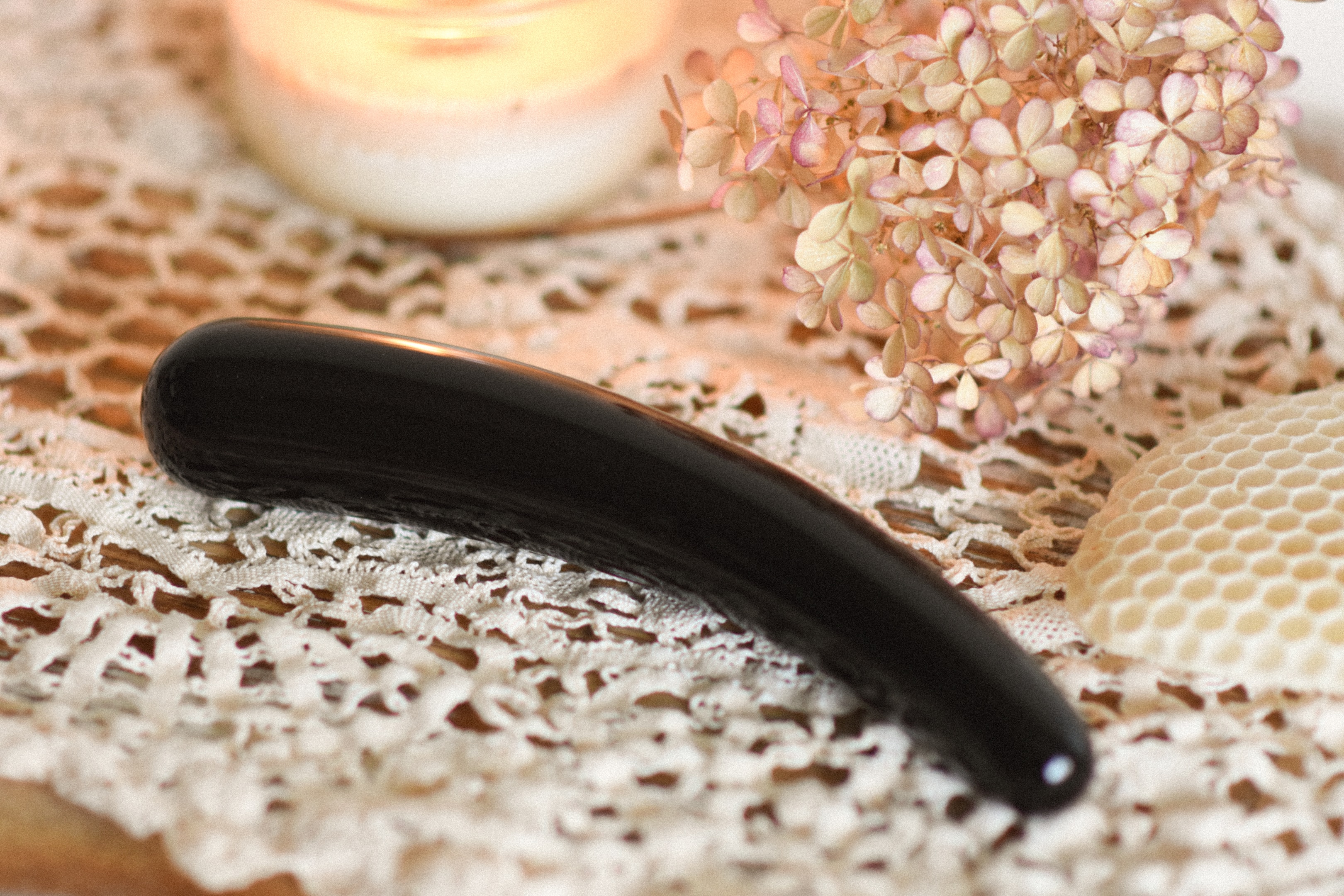 Black Obsidian for positive power