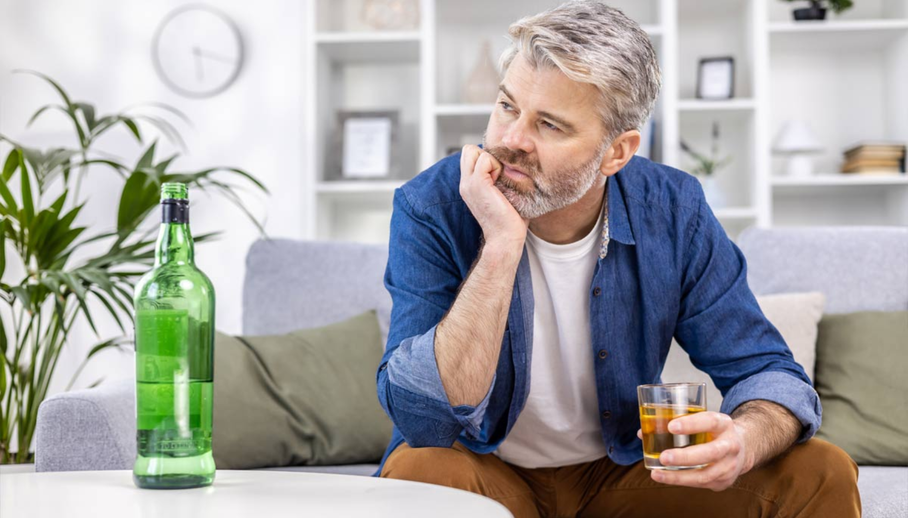 Alkohol etter tanntrekking – Hvorfor du bør vente Alkohol etter tanntrekking – Hvorfor du bør vente