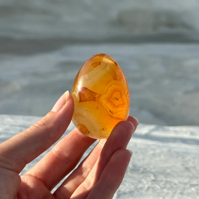 Inserting a yoni egg internally