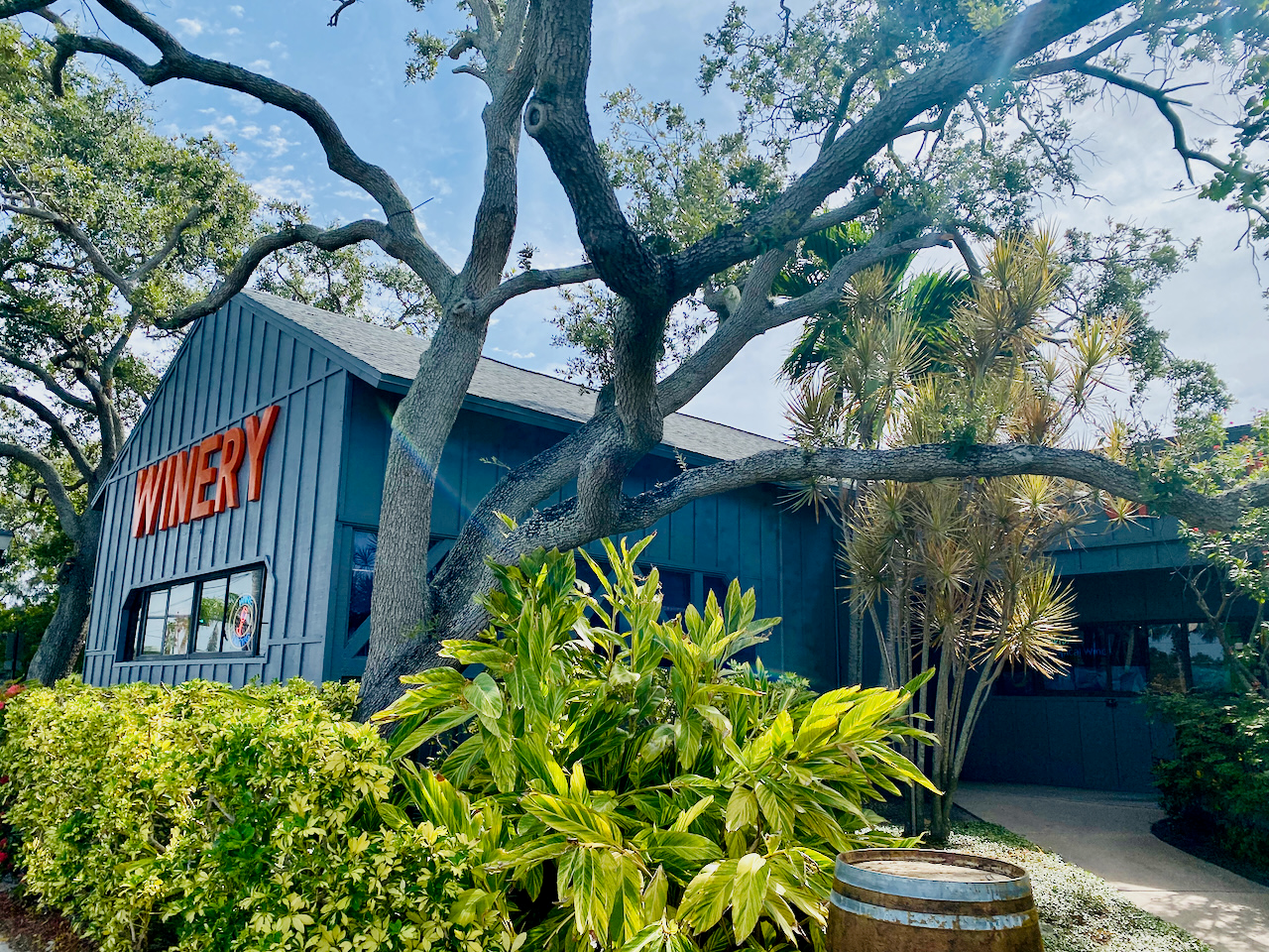 Florida Orange Groves Winery Exterior photo from Pasadena Avenue St Petersburg