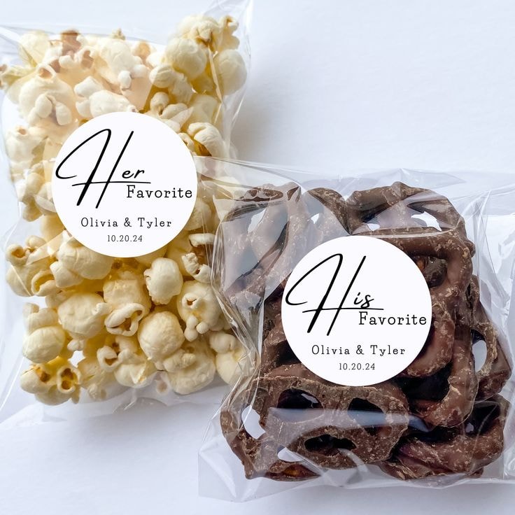 Packaged homemade poporn and prezels. Pinterest @DesignsbyVirgilio