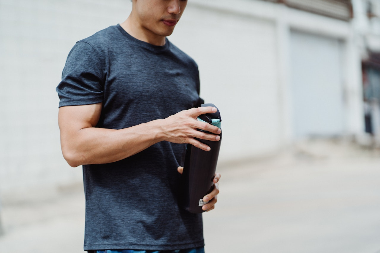 other electrolytes, artificial flavors, added sugars
