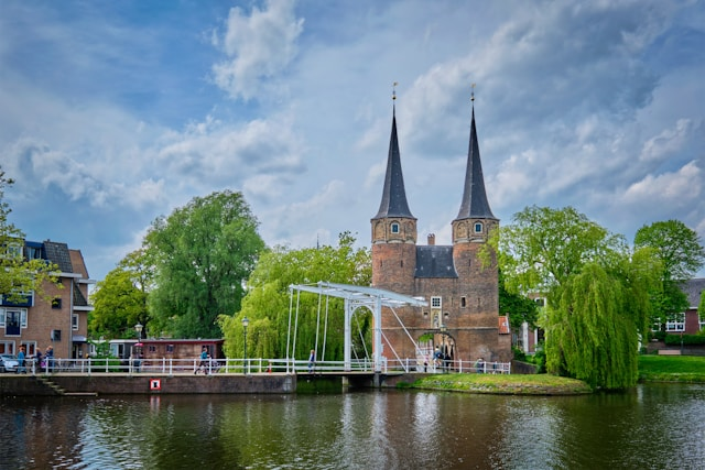 Tower bridge in Delft 