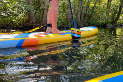 blue fin cruise carbon inflatable sup with removable fins
