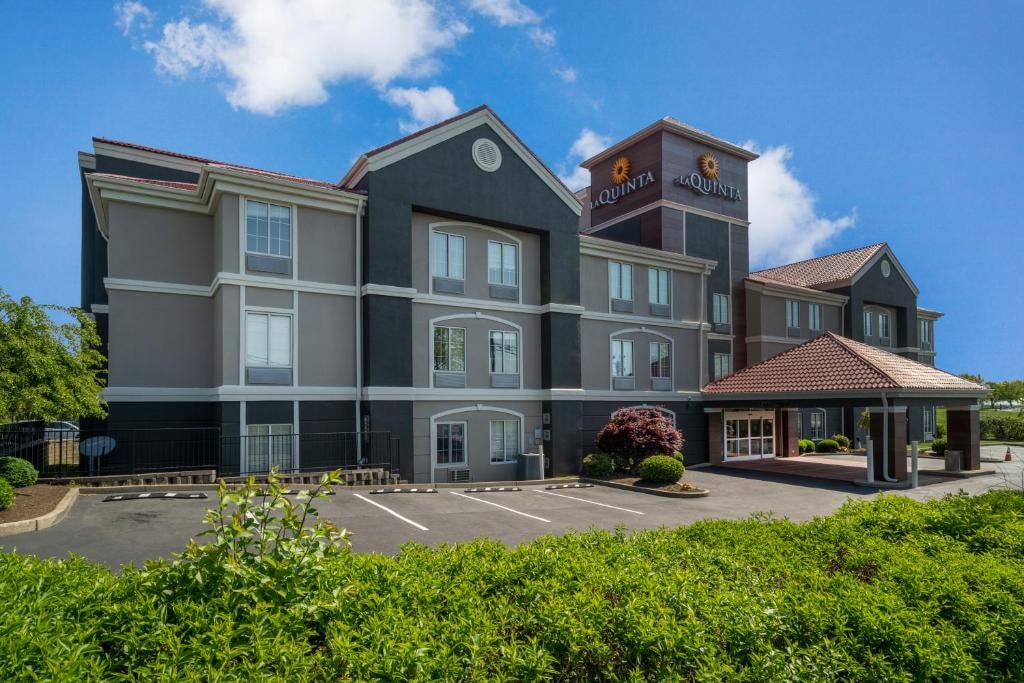 Exterior Picture of Laquinta Lexington