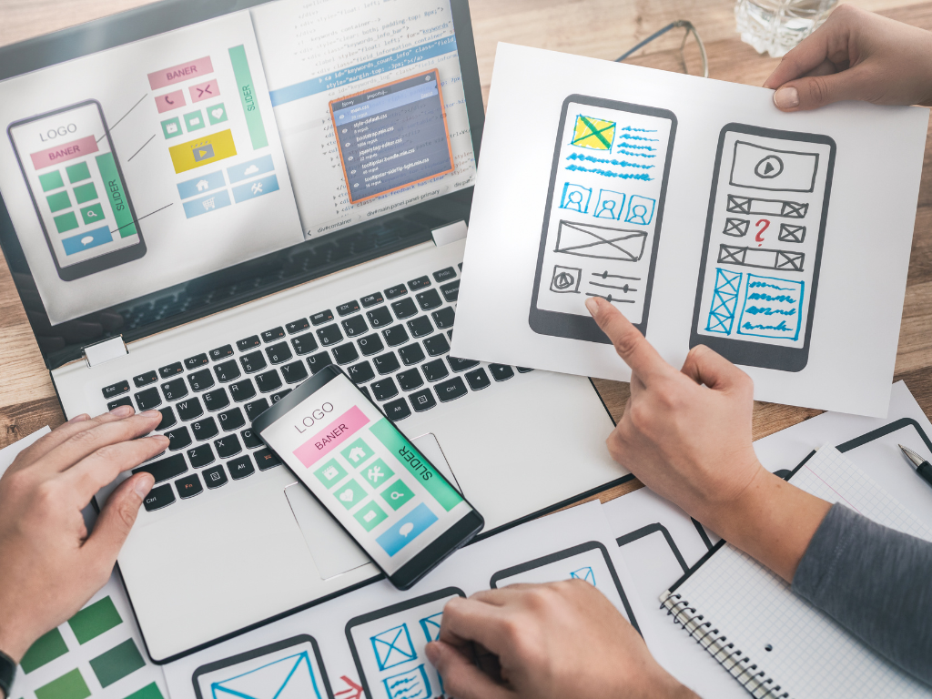 Designing a UI by knowing a difference between a javascript libraries & other js frameworks