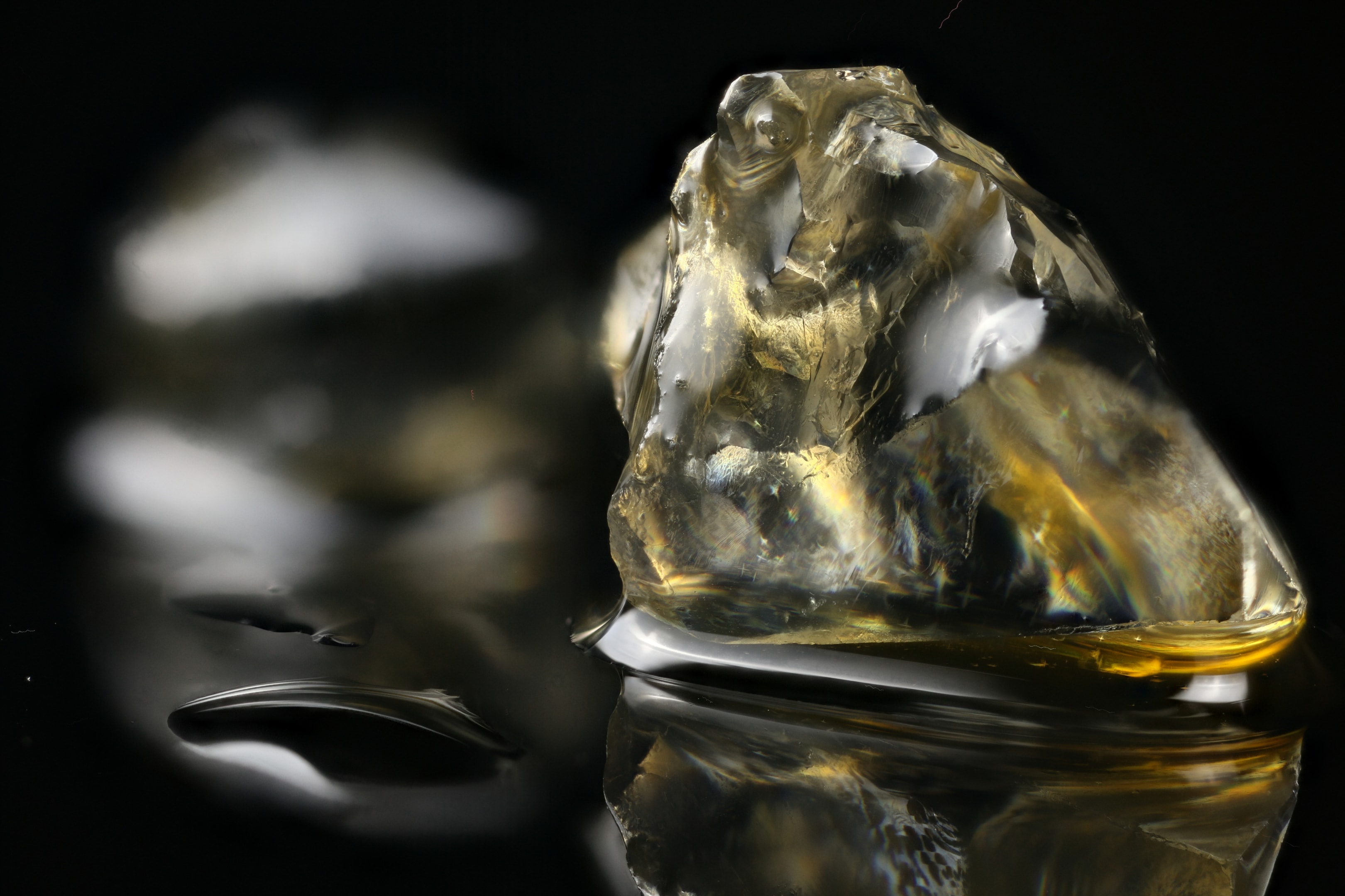 What Are THC Diamonds And How Are They Made?