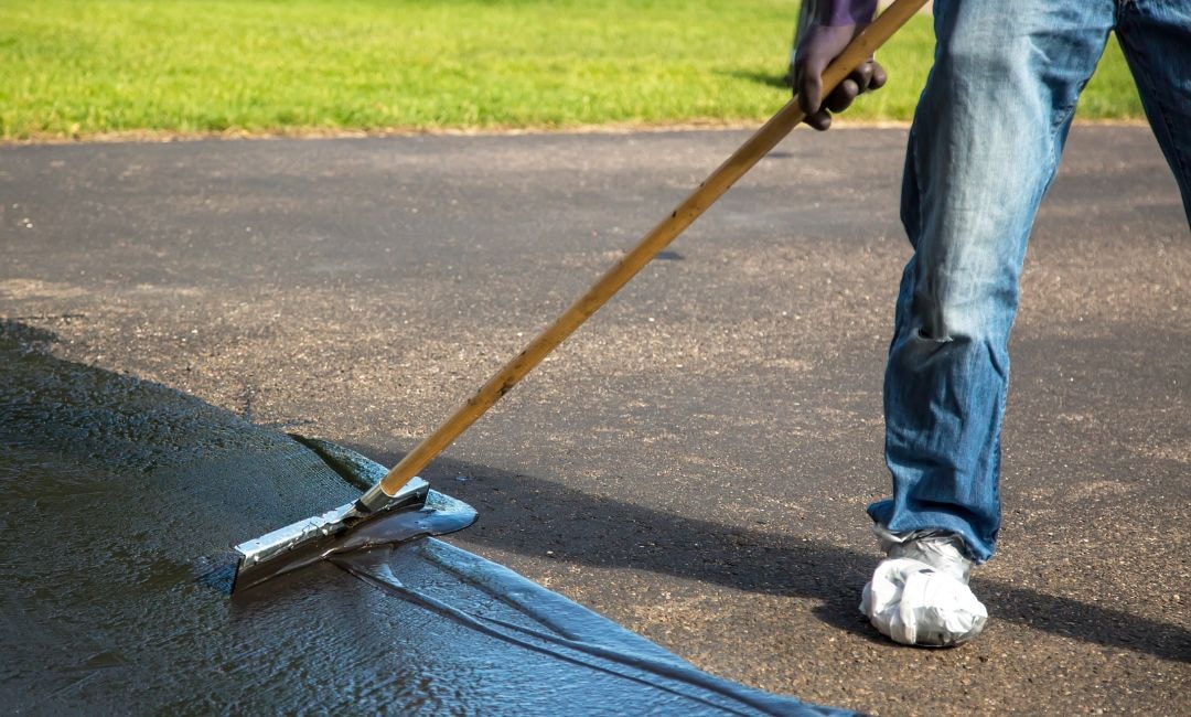 driveway sealcoating