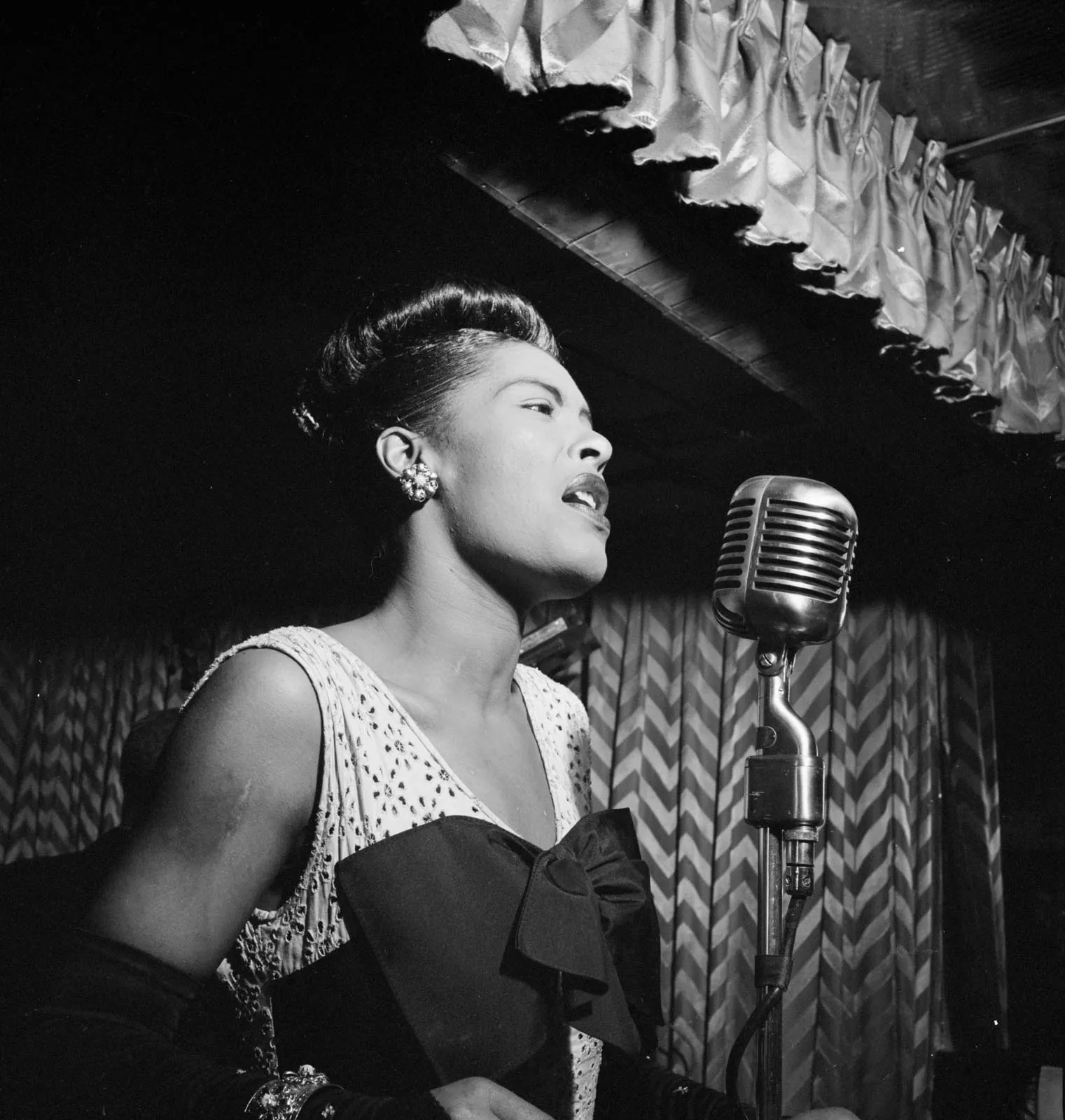 Billie Holiday has one of the sadder stories in cannabis activism, as there was allegedly a lot of perilous play, gender discrimination, and forces against her. Her being in the business of up and coming music and something like cannabis was not a business that others wanted to see thrive.