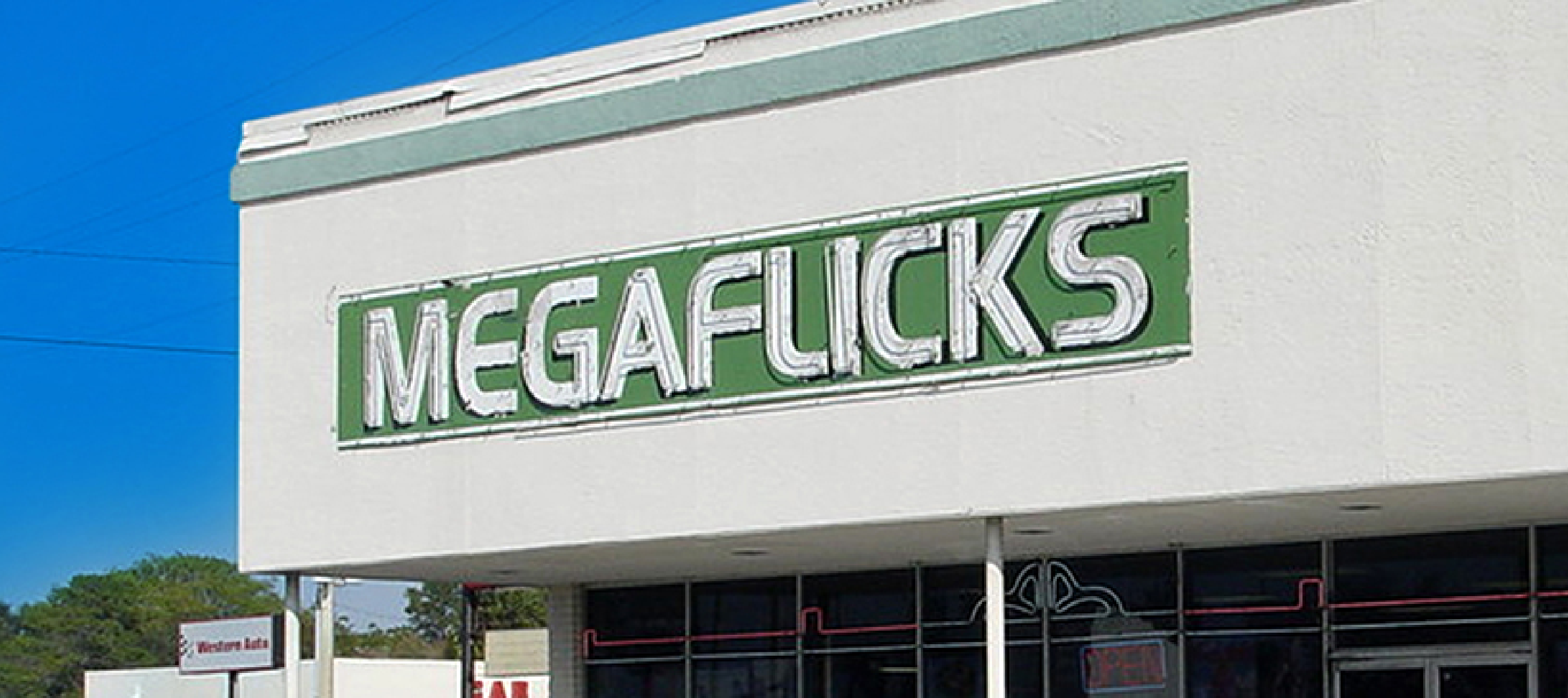 Megaflicks" Sign: It’s All About Spacing