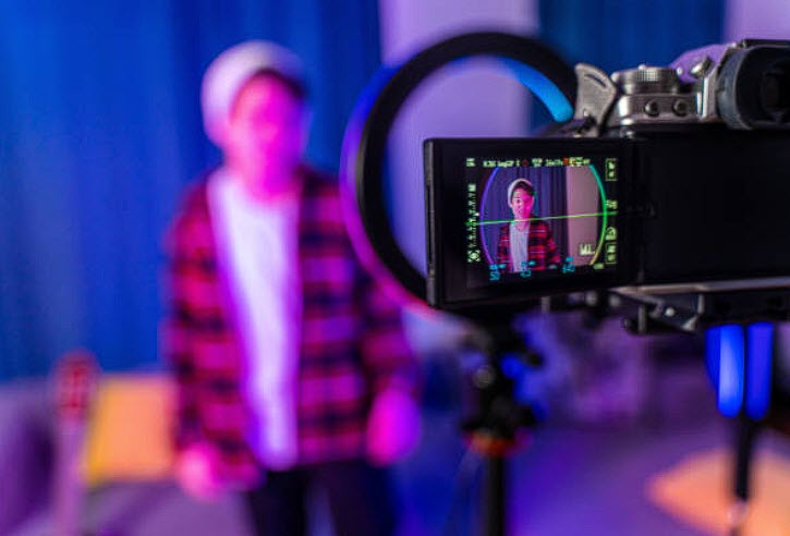 brand ambassador, sponsored post